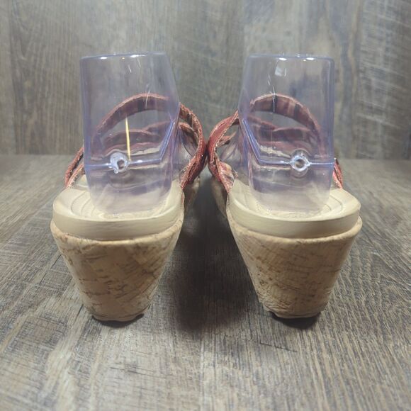 Crocs A-Leigh Red Leather Cork Wedge Women's Size 11 Sandals Comfort Shoes - Picture 8 of 14